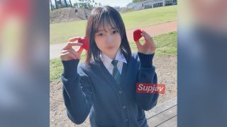 Face Revealed!! 3 Days Only! A Pure And Innocent Girl With A Smile Who Grew Up In A Rural Area Where Time Seemed To Stop, With No Panties… Before She Graduates, I Get Turned On By Her Innocence And Obedience In Her Uniform, And Ejaculate Into Her Mouth Outdoors And Cum Inside Her!